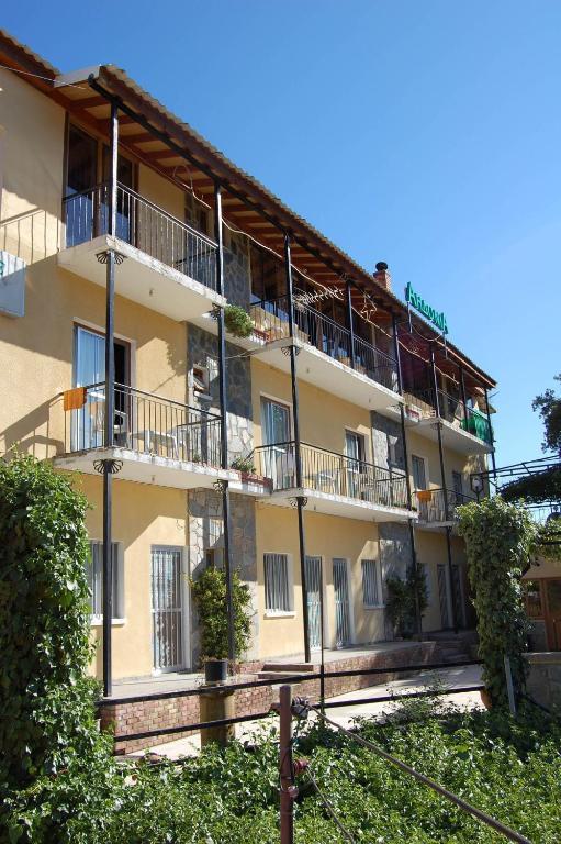 Nightingale Hotel Plátresz Kültér fotó