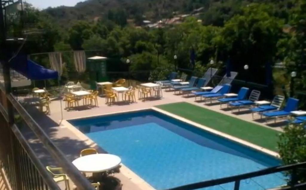 Nightingale Hotel Plátresz Kültér fotó