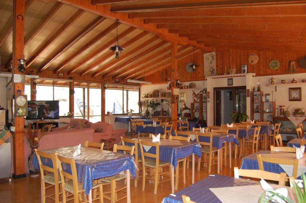 Nightingale Hotel Plátresz Kültér fotó